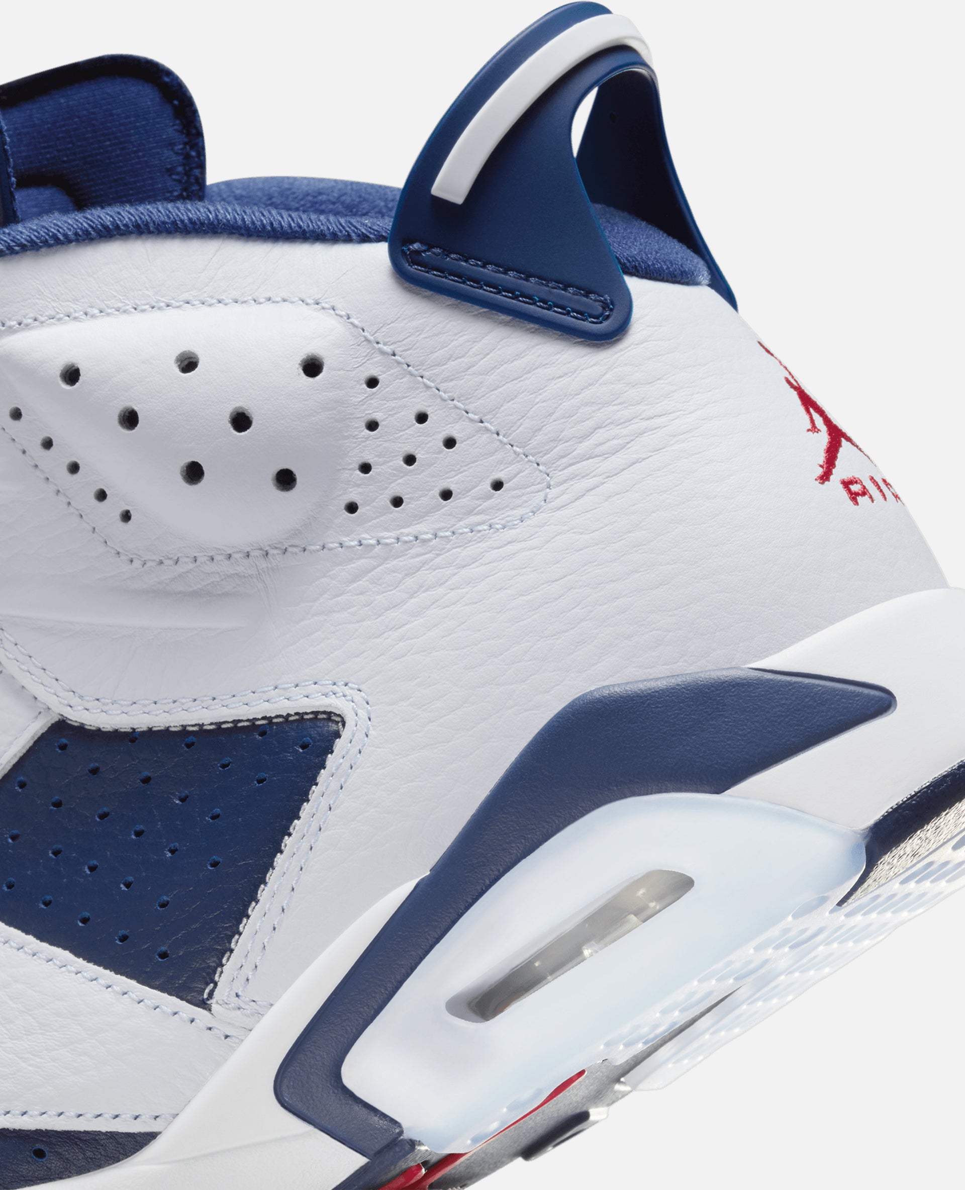 Air Jordan 6 Retro (White/Varsity Red-Midnight Navy)
