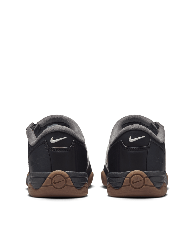 Nike WMNS Total 90 (Black/Coconut Milk-Gum Dark Brown)