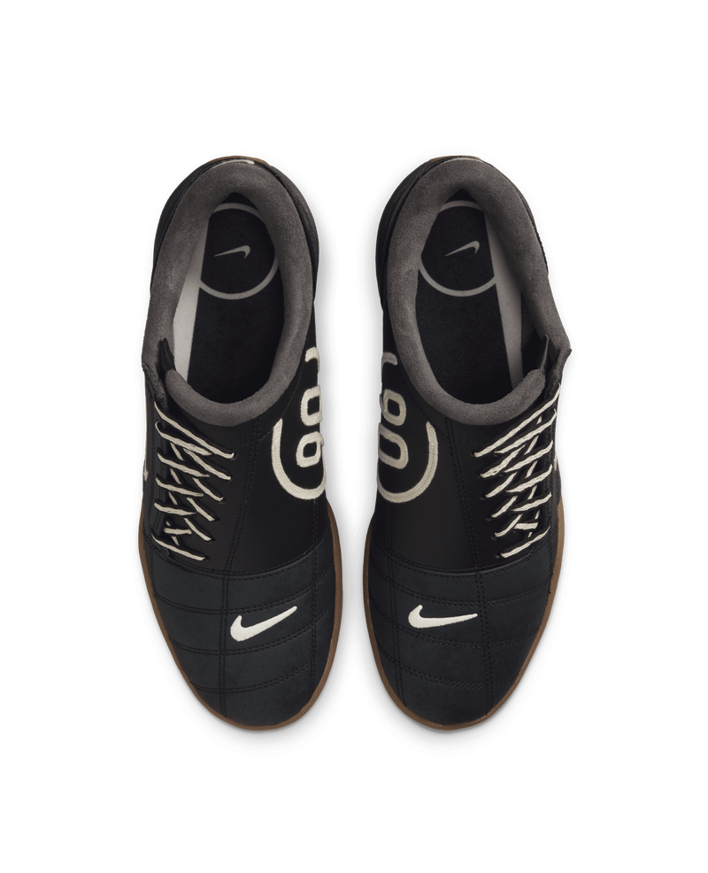 Nike WMNS Total 90 (Black/Coconut Milk-Gum Dark Brown)